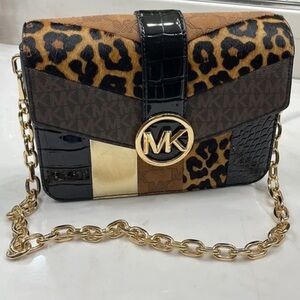 RARE Michael Kors Carmen Medium Convertible Shoulder Bag Crossbody, PRISTINE!